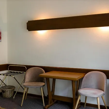 Gæstehus Helenental & 3*