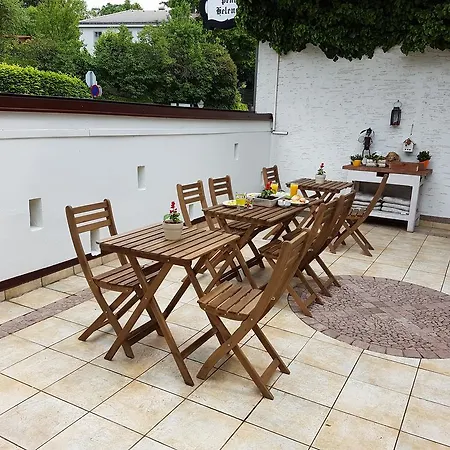 Helenental & Guest house