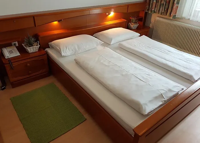 Helenental & 3* Baden bei Wien